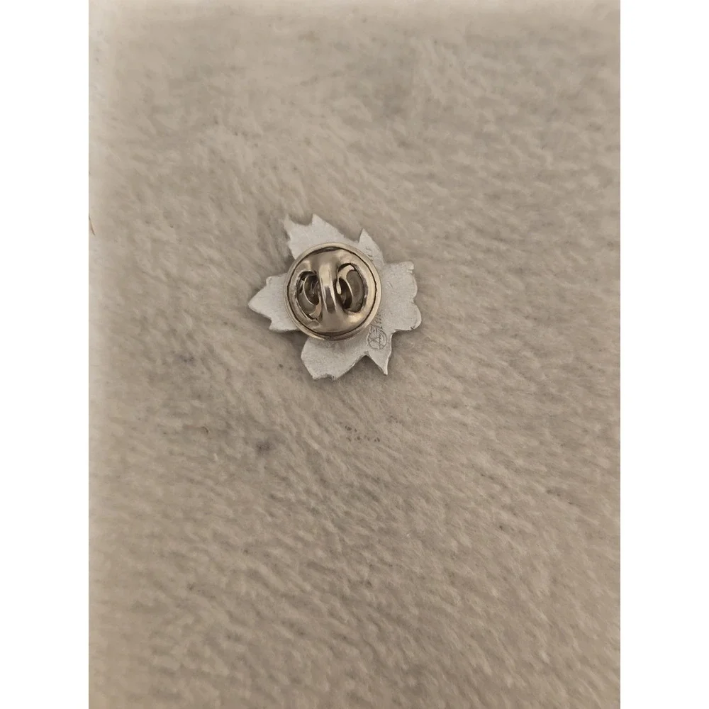 Vintage Silver Tone 100 Maple Leaf Centennial Lapel Vest Hat Pin C1